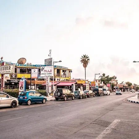 Mulberry Retreat 0,5km From Everything קורל ביי