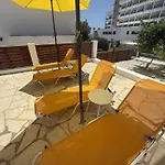 Mulberry Retreat 0,5km From Everything Вилла