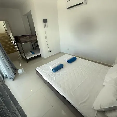 Mulberry Retreat 0,5km From Everything Villa Coral Bay