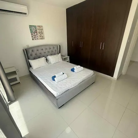 Mulberry Retreat 0,5km From Everything فيلة