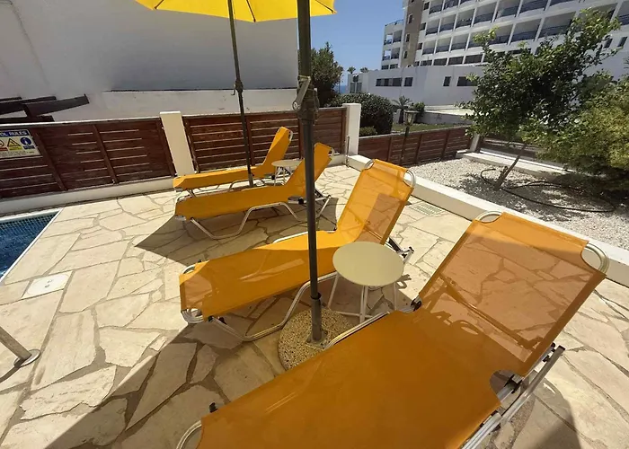 Mulberry Retreat 0,5km From Everything Vila